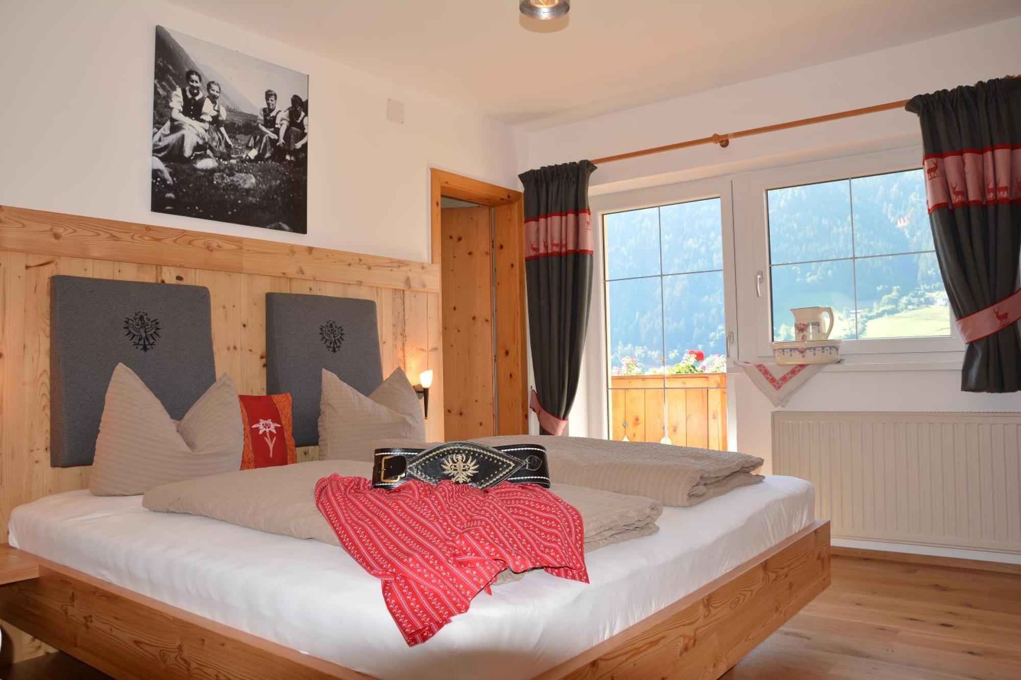 Untersillerhof Villa Neustift im Stubaital Room photo